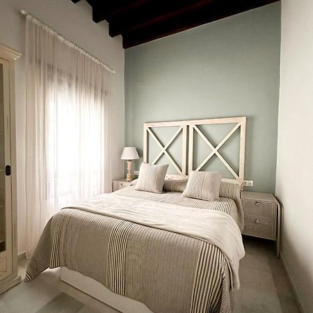 Atico Duplex Triana , Sevilla Exteriör bild
